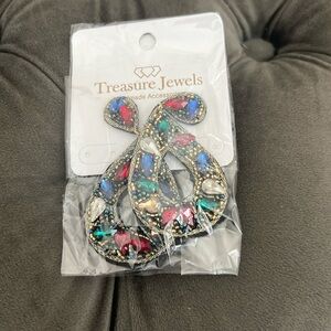 Treasure Jewelers Earrings